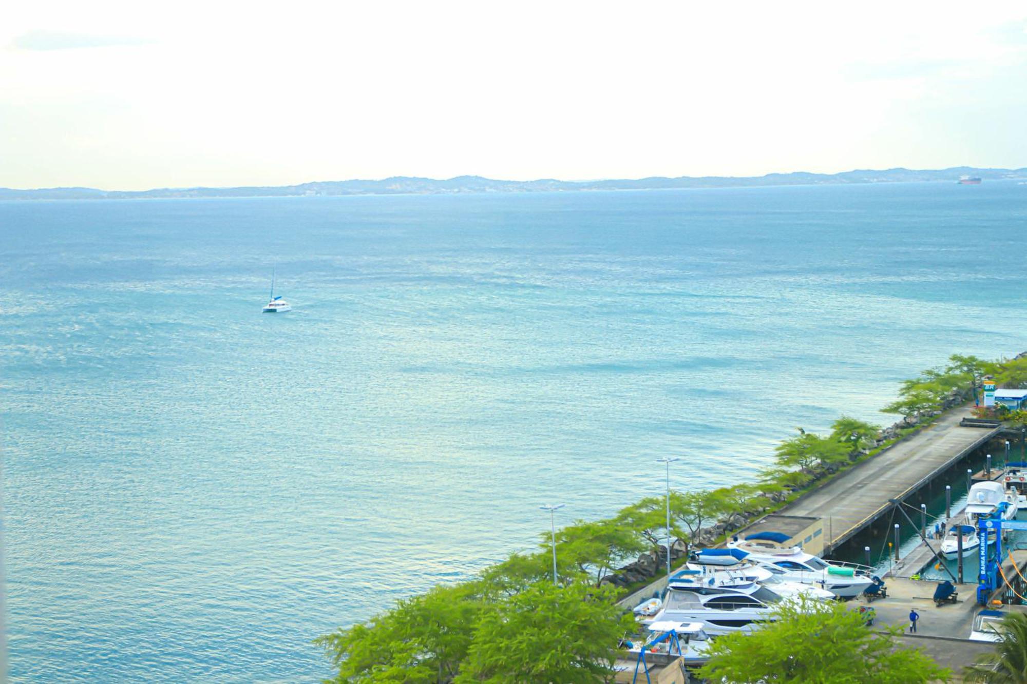Cloc Marina Vista Mar P/ A Baia De Todos Os Santos Διαμέρισμα Σαλβαντόρ Εξωτερικό φωτογραφία