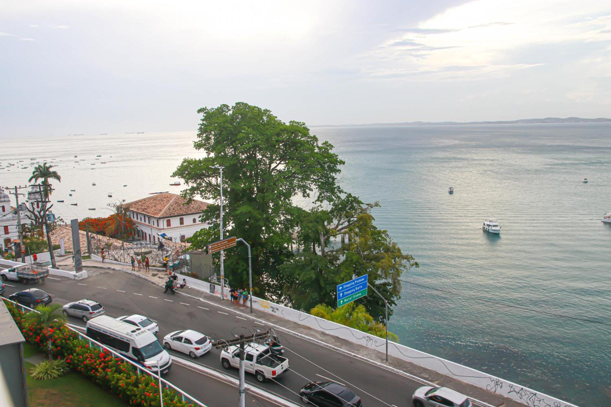 Cloc Marina Vista Mar P/ A Baia De Todos Os Santos Διαμέρισμα Σαλβαντόρ Εξωτερικό φωτογραφία