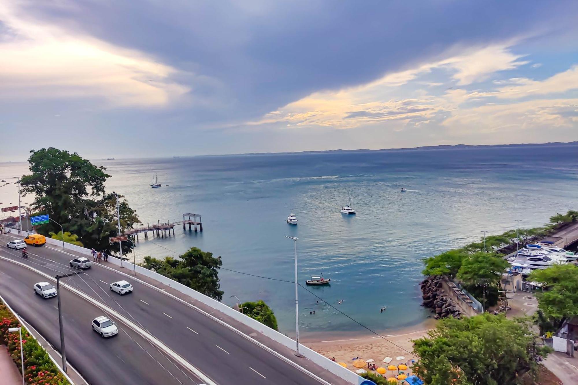 Cloc Marina Vista Mar P/ A Baia De Todos Os Santos Διαμέρισμα Σαλβαντόρ Εξωτερικό φωτογραφία