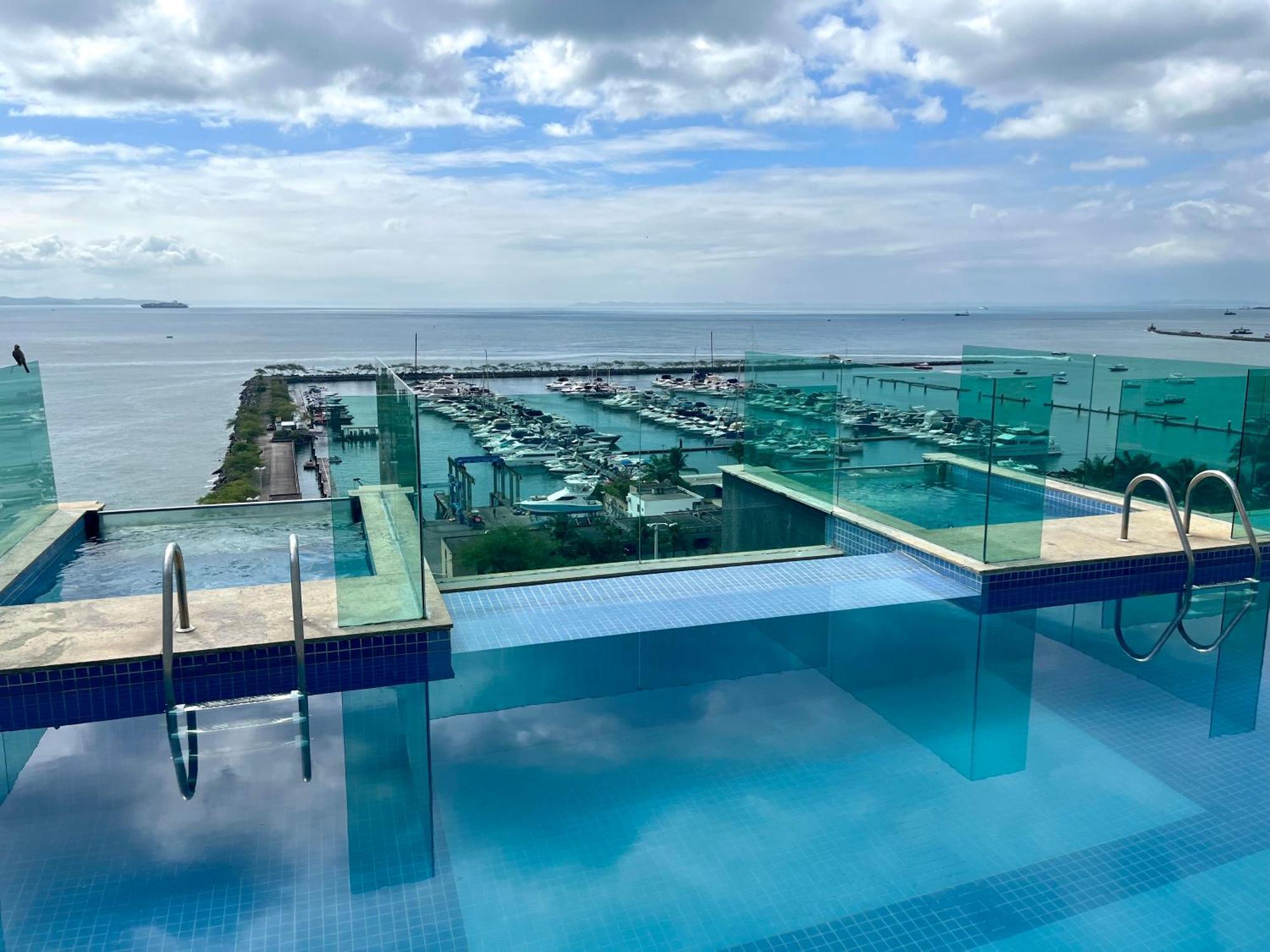 Cloc Marina Vista Mar P/ A Baia De Todos Os Santos Διαμέρισμα Σαλβαντόρ Εξωτερικό φωτογραφία